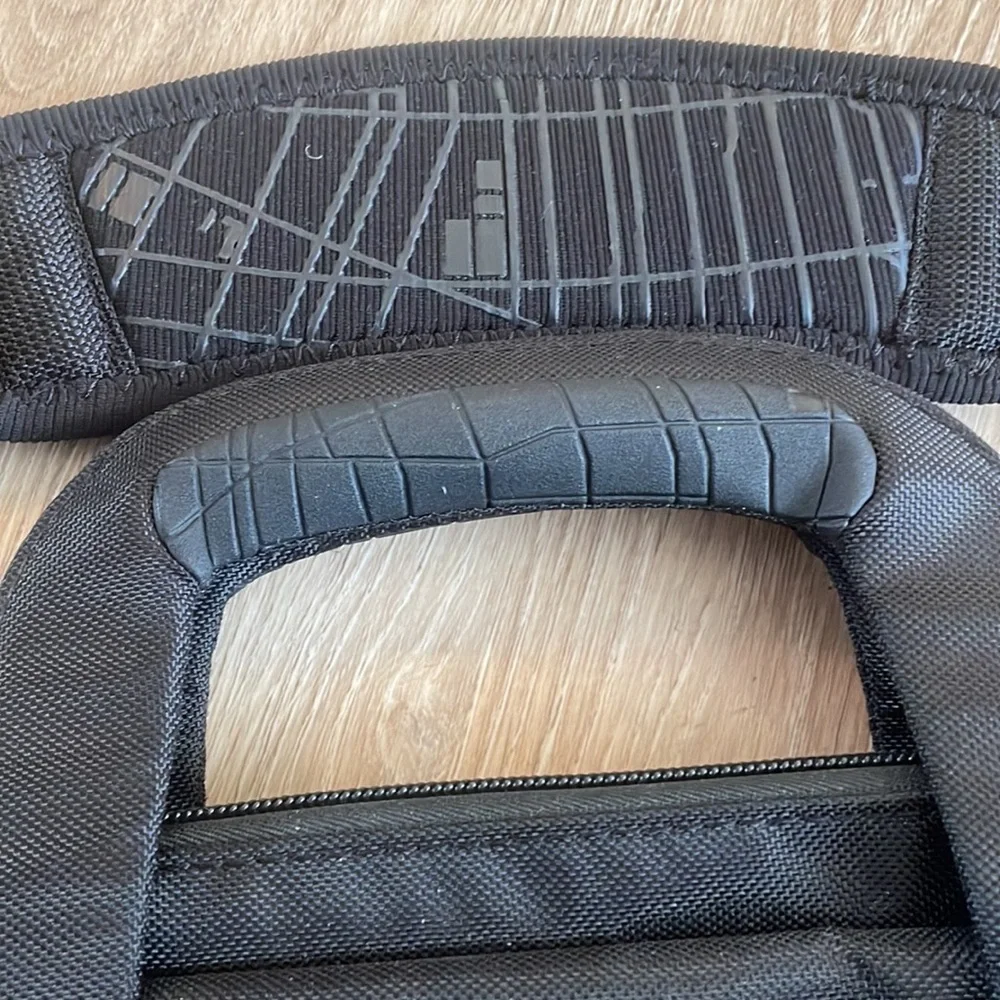 Targus laptop case / shoulder-strap bag
